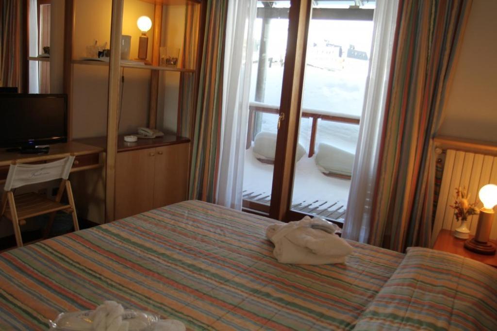 Il Fraitevino Hotel Bed & Breakfast セストリエーレ エクステリア 写真